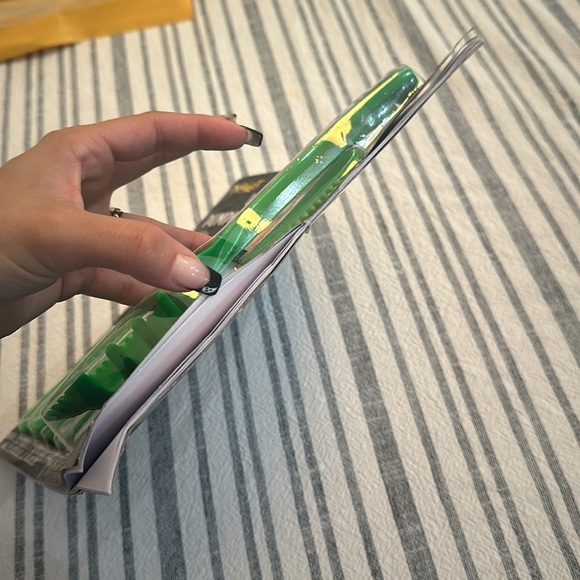 Halloween pumpkin carving kit - Picture 2 of 3